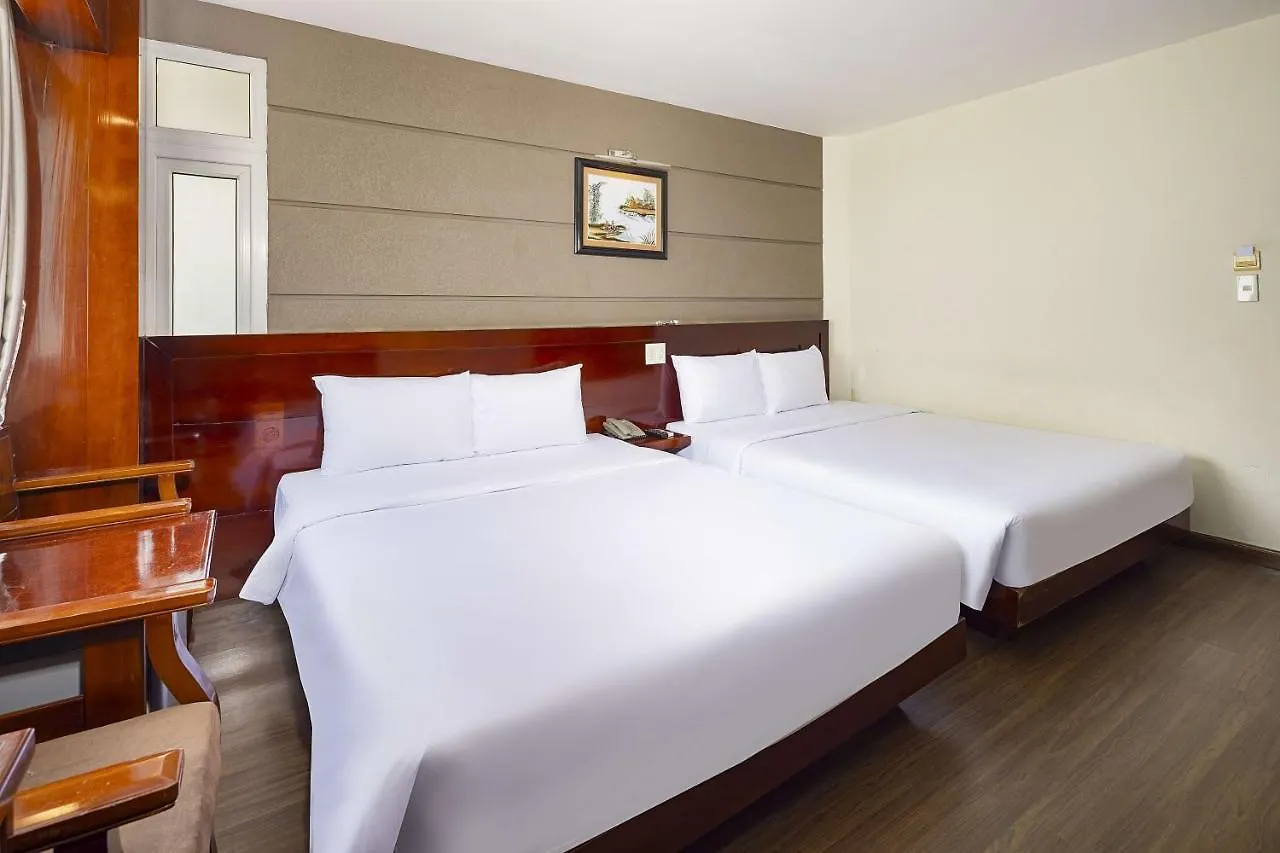 Centersea Hotel 나트랑